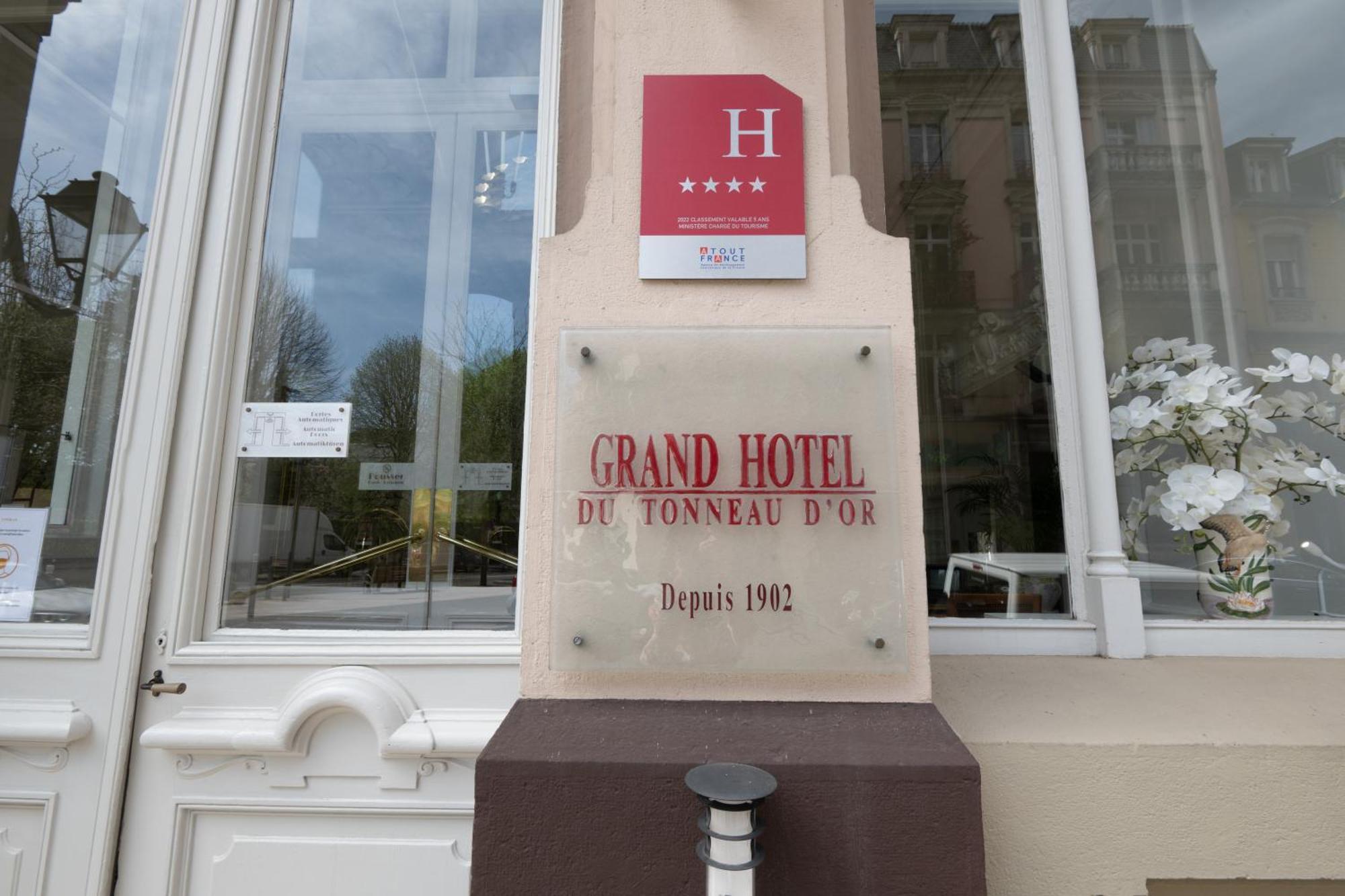 Grand Hotel Du Tonneau D'Or Бельфор Екстер'єр фото