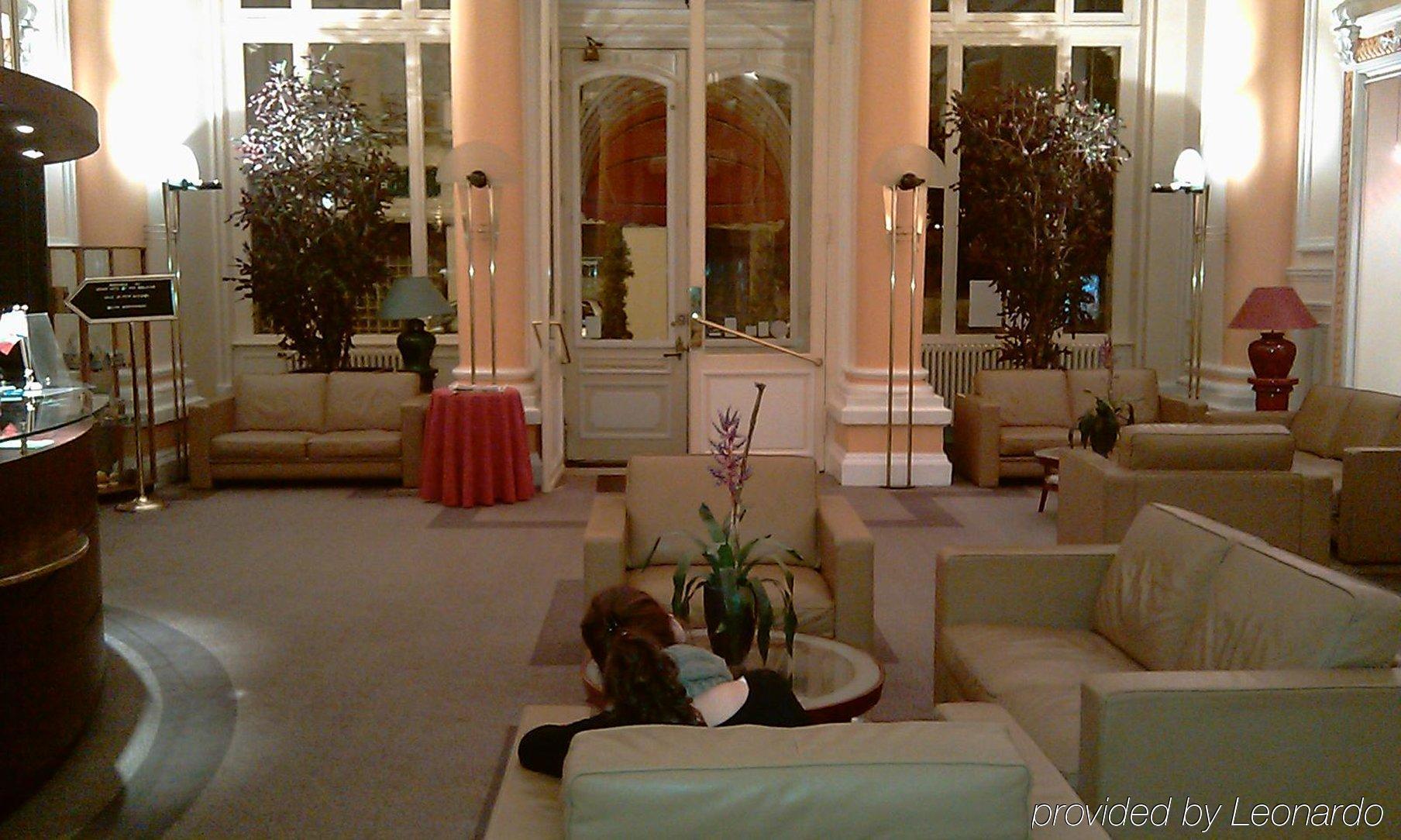 Grand Hotel Du Tonneau D'Or Бельфор Інтер'єр фото